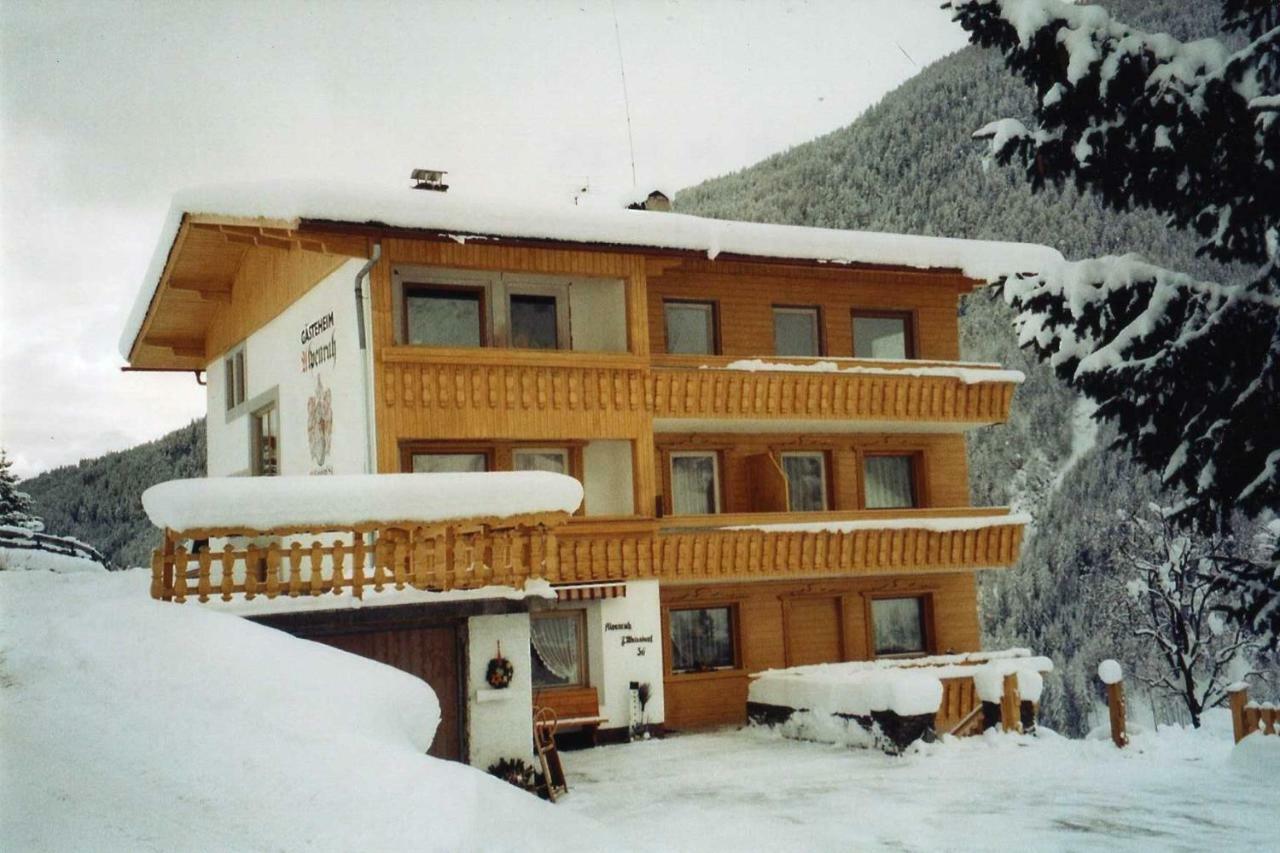 Gastehaus Alpenruh Hotel Pragraten Luaran gambar